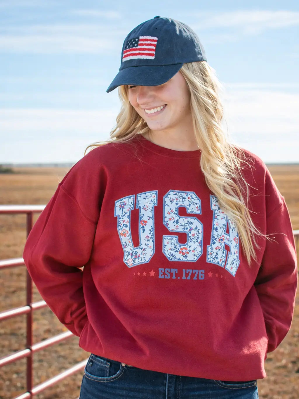 **PRE-ORDER** Western Patriotic Floral 'USA' Red Graphic Crewneck