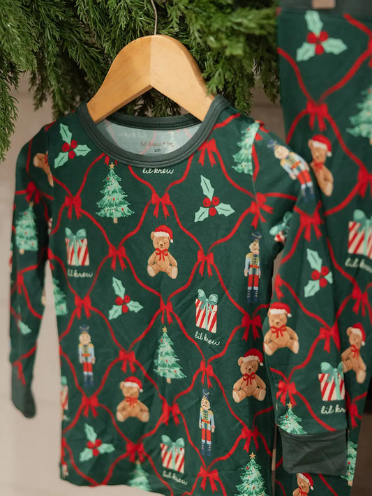 *PRE-ORDER* Bear-Y Christmas Two Piece Bamboo Pajamas